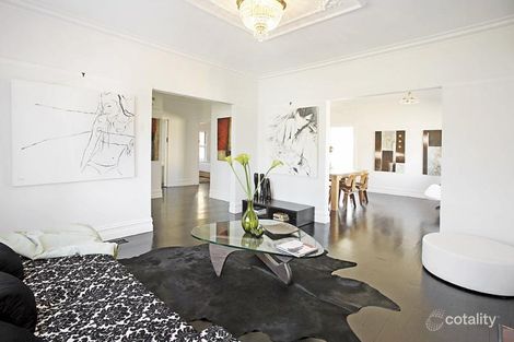 Property photo of 8 Garnet Street Essendon West VIC 3040