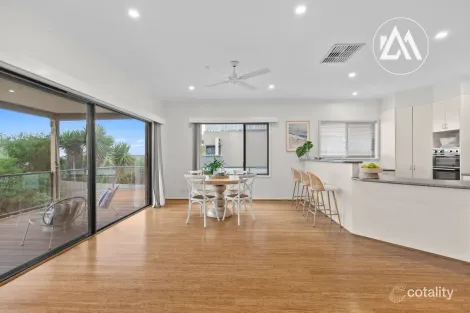 Property photo of 2 Lord Weaver Lane Bonbeach VIC 3196