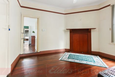 Property photo of 33 Wittenoom Street Collie WA 6225