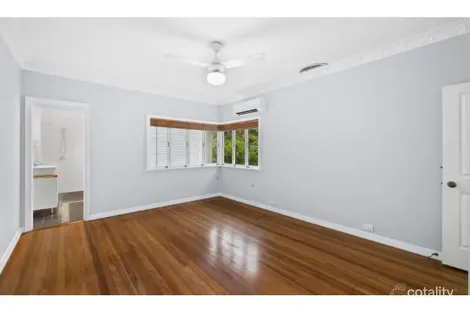 Property photo of 172 Fletcher Parade Bardon QLD 4065