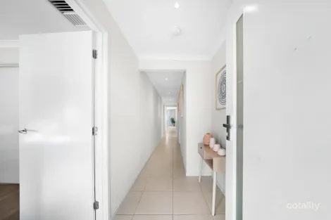 Property photo of 17 Bindarri Road Manor Lakes VIC 3024