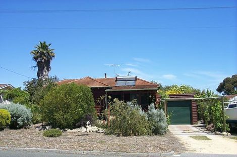 3 Mortlock St, Hamilton Hill, WA 6163