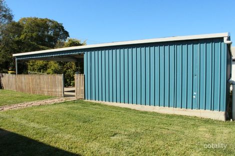 Property photo of 4 Minnis Street Eastern Heights QLD 4305