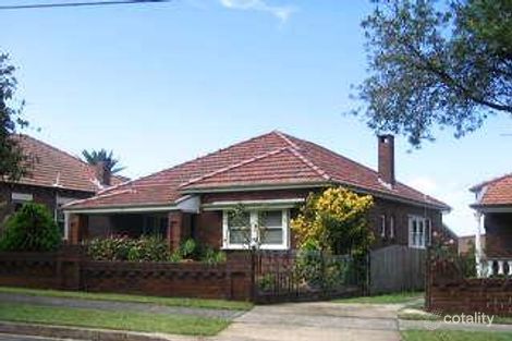 90 Dennis St, Lakemba, NSW 2195