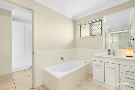 Property photo of 246 Glen Road Rosenthal Heights QLD 4370