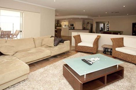 Property photo of 22 Azalea Gardens Forrestfield WA 6058