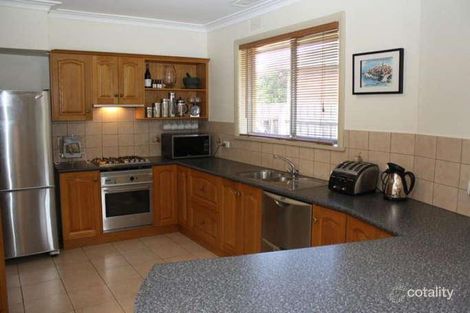 Property photo of 27 Moore Street Box Hill South VIC 3128