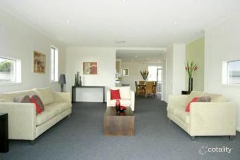 Property photo of 31/3-4 Sovereign Point Court Doncaster VIC 3108