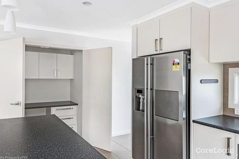 Property photo of 2 Roxy Place Mornington TAS 7018