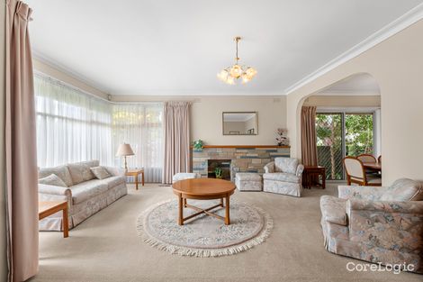 Property photo of 2 Southern Court Forest Hill VIC 3131