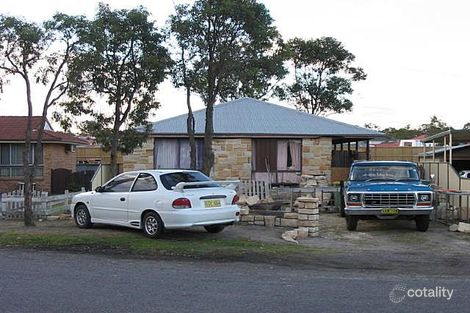 3 Allambee Cres, Blue Haven, NSW 2262