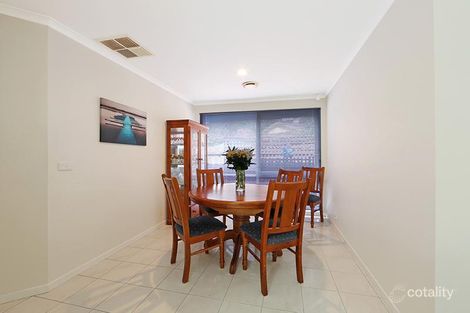 Property photo of 8 Merion Court Rowville VIC 3178