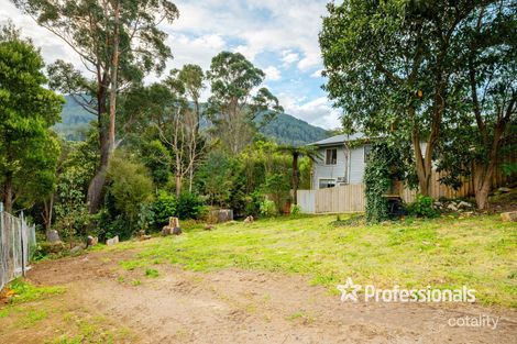23 Giffords Rd, Warburton, VIC 3799
