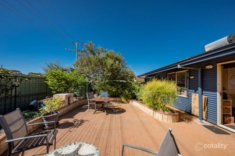 26 Central Rd, Wonthella, WA 6530