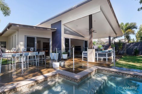 Property photo of 3013 Hillside Walk Hope Island QLD 4212