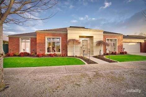 39 St Helens Ave, Lake Gardens, VIC 3355