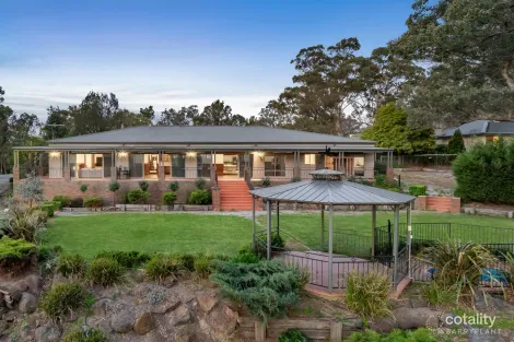 Property photo of 167-171 Jumping Creek Road Wonga Park VIC 3115