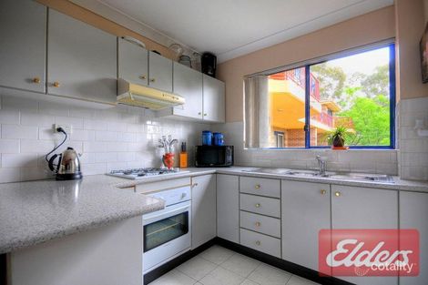 Property photo of 1/240-242 Targo Road Toongabbie NSW 2146
