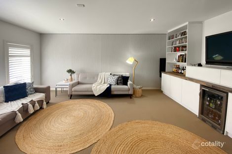 Property photo of 3 Houston Avenue Strathmore VIC 3041