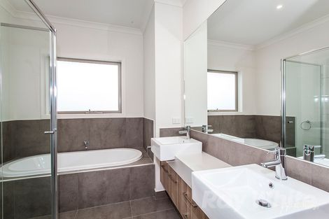 Property photo of 25 Braeside Drive Doncaster VIC 3108