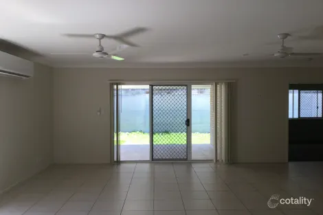 Property photo of 82 Francisca Drive Augustine Heights QLD 4300