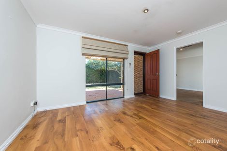 Property photo of 8 Coppice Court Banksia Grove WA 6031