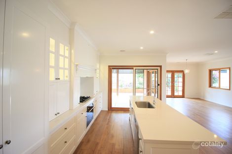 Property photo of 3 Tingwell Place Lloyd NSW 2650