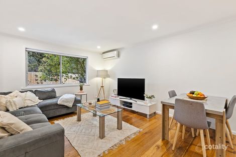Property photo of 2/98 New Street Ringwood VIC 3134
