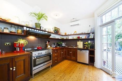 Property photo of 25 Kerferd Road Albert Park VIC 3206