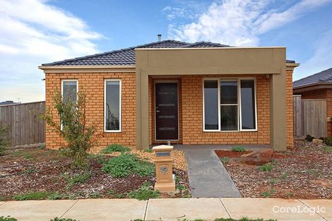 Property photo of 10 Poa Link Wyndham Vale VIC 3024