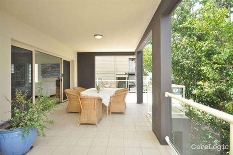 Property photo of 2/45 Bonney Avenue Clayfield QLD 4011