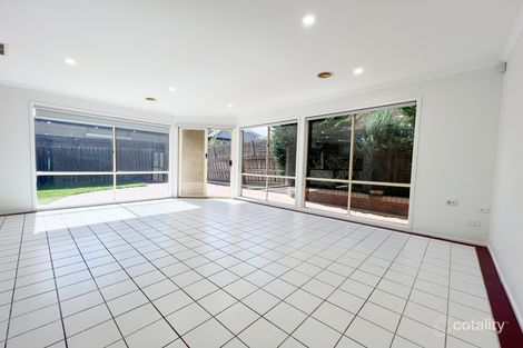Property photo of 20 Whitmore Place Hillside VIC 3037