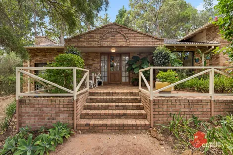 Property photo of 16 Valley View Road Roleystone WA 6111