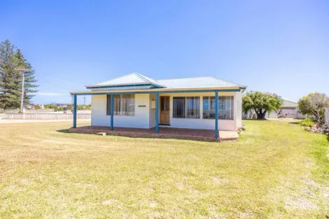 Property photo of 2 Bierman Street Green Head WA 6514