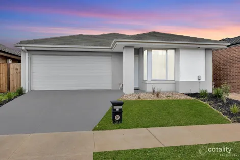 28 Opus St, Strathtulloh, VIC 3338