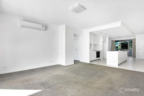 Property photo of 4/2 Gaven Crescent Mermaid Beach QLD 4218