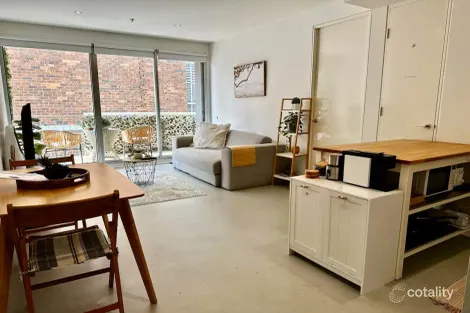22/12 Fitzroy St, St Kilda, VIC 3182