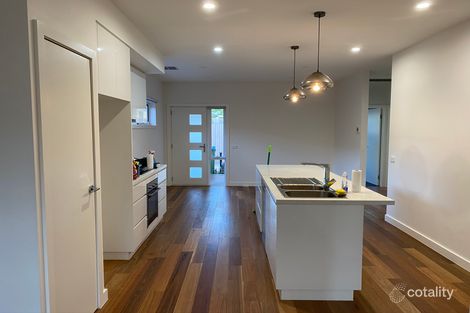 Property photo of 2/15 Sudholz Street Bittern VIC 3918