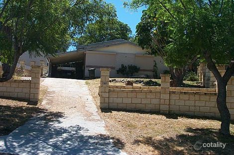 17 Heylmore Rd, Medina, WA 6167