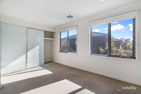 Property photo of 25 Aspect Avenue Ascot Vale VIC 3032