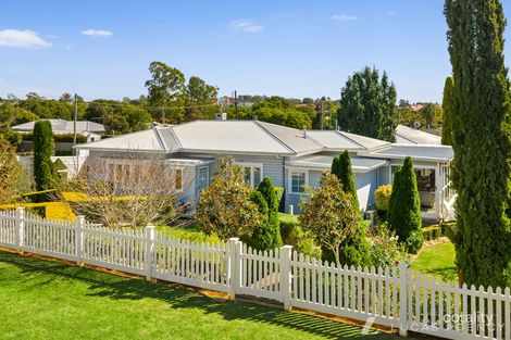 5 Dunne St, Harristown, QLD 4350