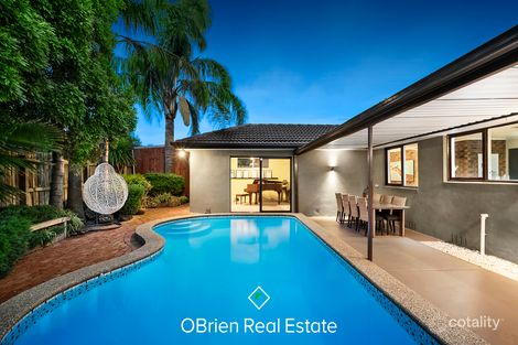 4 Minjah Ct, Dingley Village, VIC 3172