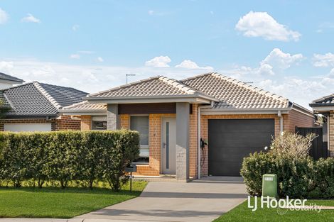 Property photo of 22 Durga Crescent Grantham Farm NSW 2765