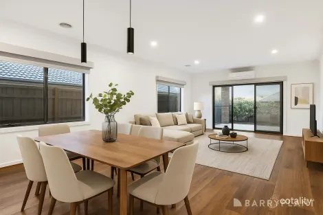 Property photo of 4 Emma Road Croydon VIC 3136