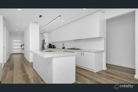 Property photo of 41 Nectar Street Mickleham VIC 3064