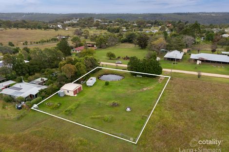 7 Queen St, Hillgrove, NSW 2350