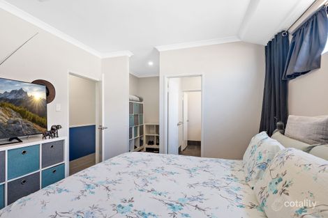 Property photo of 21 Windom Road Haynes WA 6112