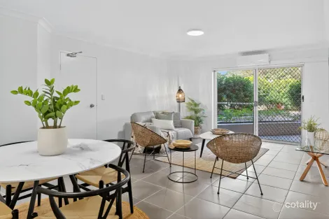 2/19 Heath St, Southport, QLD 4215