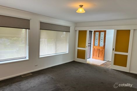 Property photo of 4 Waratah Avenue The Basin VIC 3154