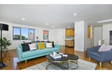 Property photo of 15 Canterbury Street Mornington VIC 3931